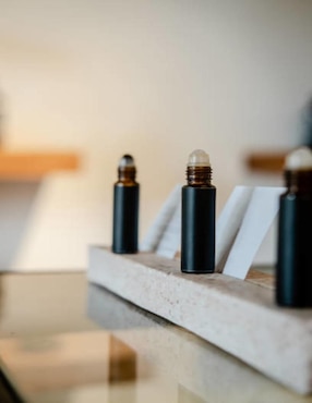 Crema para contorno de ojos recomendada para bolsas y ojeras de día y noche Allskin para todo tipo piel