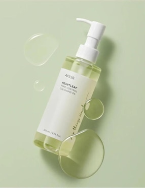 Limpiador facial Heartleaf Pore Control Cleansing Oil Anua para disminuir puntos negros