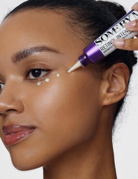 Crema para contorno de ojos recomendada para prevenir signos de la edad noche Some By Mi para todo tipo piel