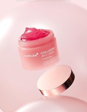Crema facial recomendada para hidratar de día y noche Medicube para todo tipo piel