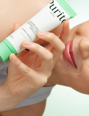 Crema facial recomendada para calmar la piel día y noche Purito para todo tipo piel