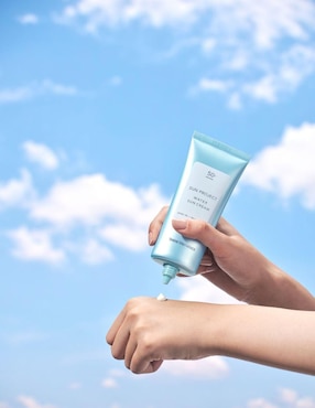 Protector solar FPS 50+ Sun project water sun cream Thank you farmer 50 ml