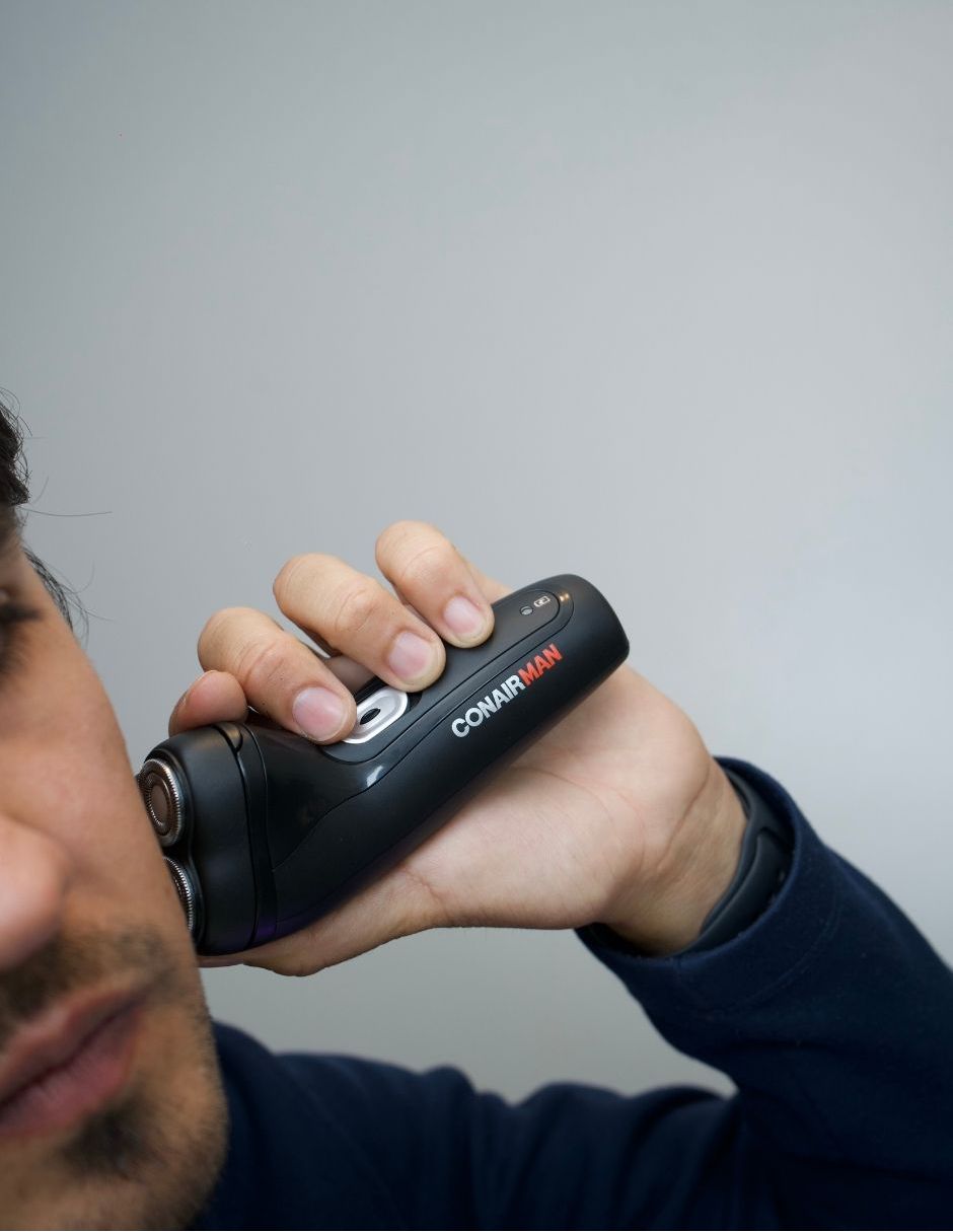 Recortadora de barba y bigote SHV1000ES 10