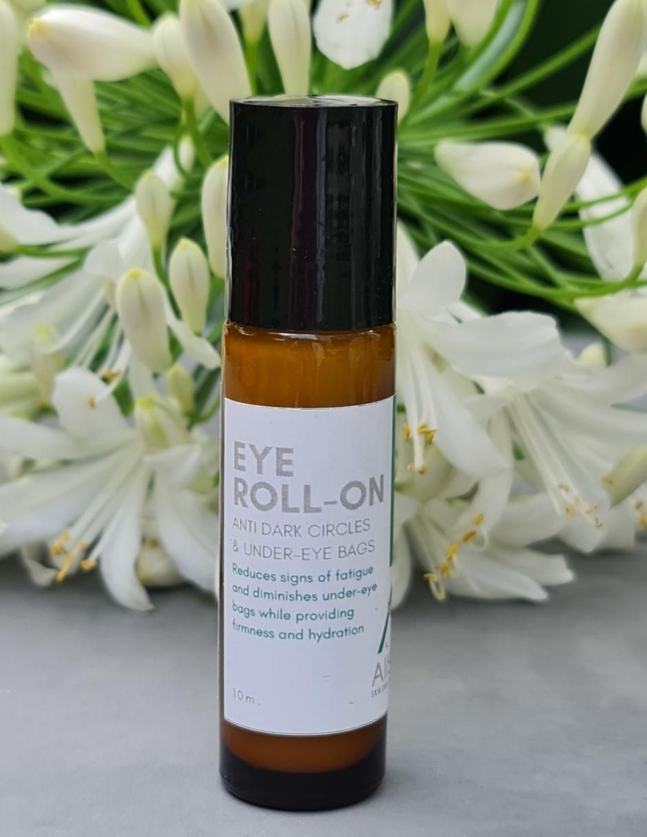 Tratamiento contorno de ojos con gel para crecimiento de pestañas y roll on para contorno de ojos 5